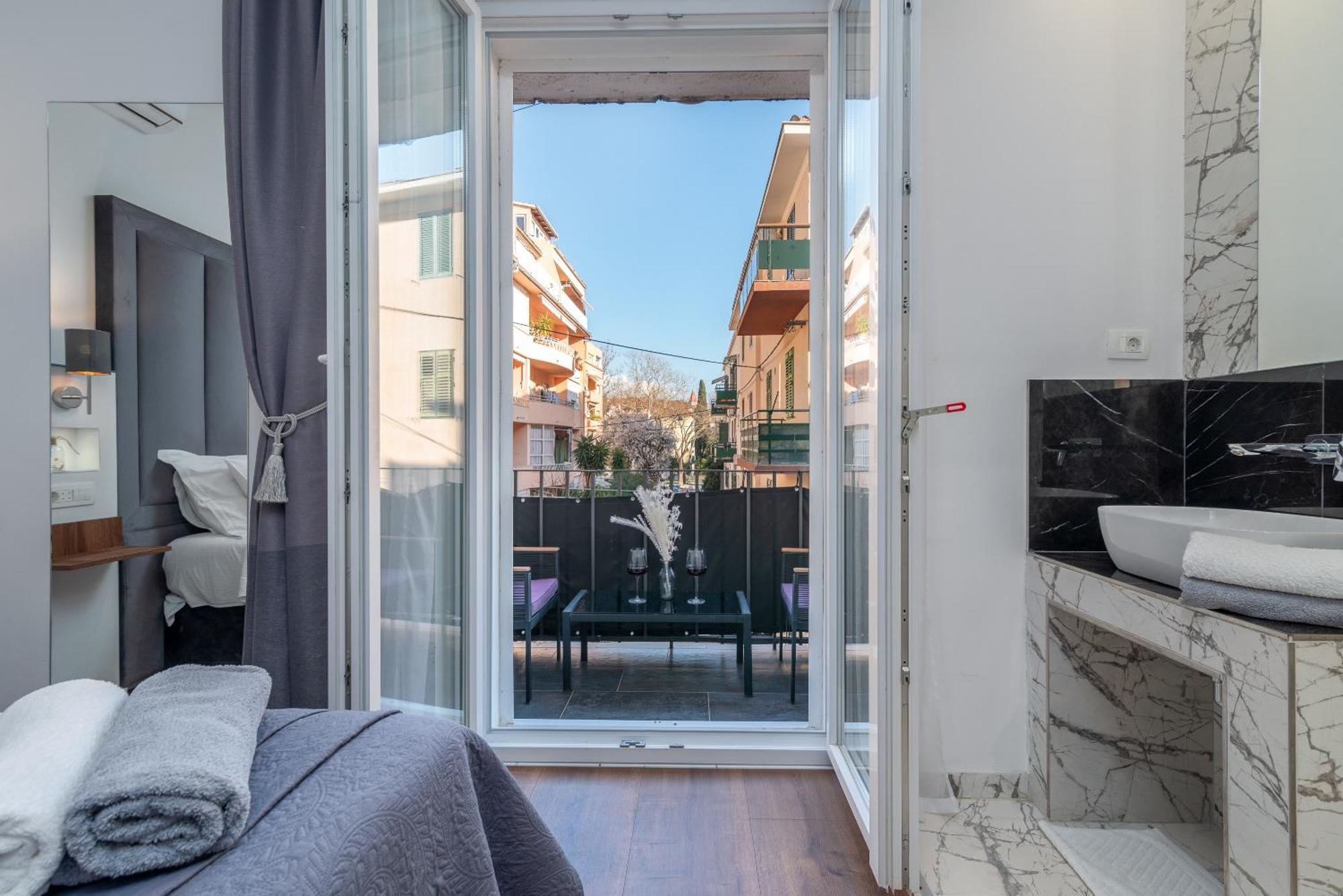 Antares Luxury Rooms 2 Split Exterior foto